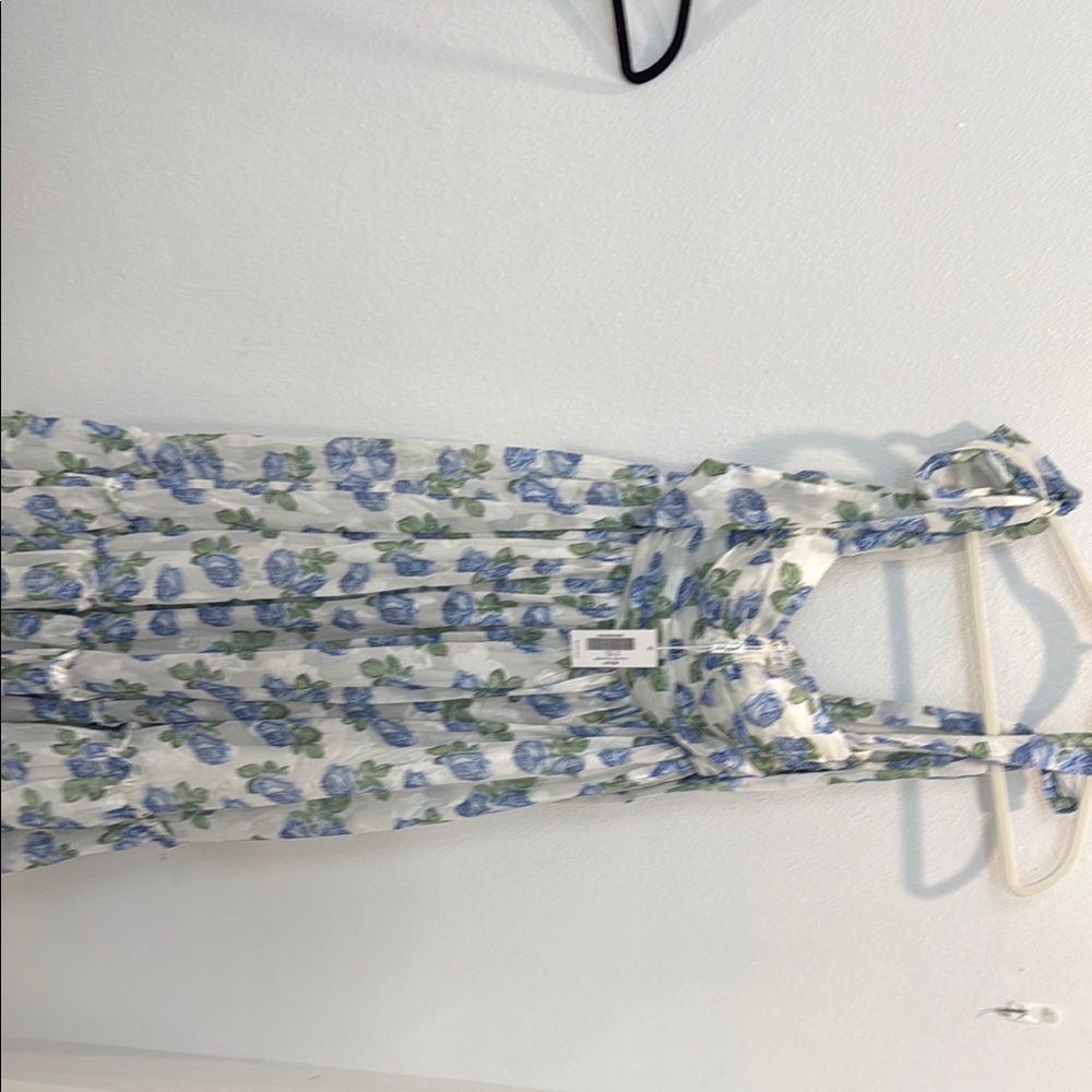 Petal & Pup Blue Floral Midi Dress - Picture 4 of 8